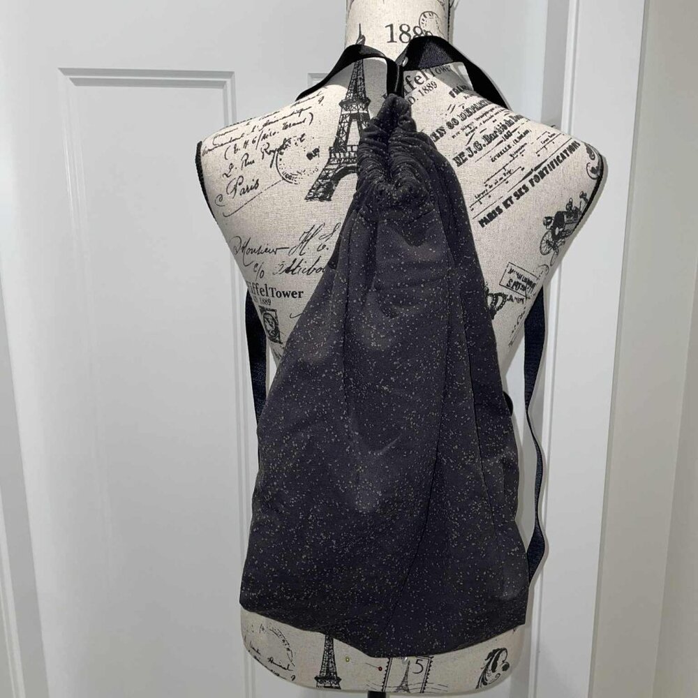Black Sparkle Sling Bag - Women - Picture 4 of 8